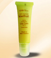Бальзам для губ / Gentle Protection Lip Care SPF 15. Купить, заказать через Интернет «Бальзам для губ / Gentle Protection Lip Care SPF 15» (косметика компании Витамакс (Vitamax)) в Интернет магазине «Всё для Вашего здоровья» по доступной цене c доставкой 