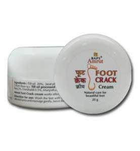 Крем для ног Foot Crack Cream Amrut 25 гр Крем для ног Amrut Foot Crack эффективен для сухой потрескавшейся кожи ног.