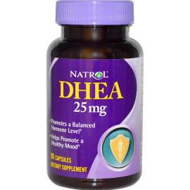 Для мужчин DHEA 25 мг Natrol  DHEA (Дегидроэпиандростерон) - полифункциональный стероидный гормон. DHEA оказывает действие на андрогеновые рецепторы. В гормональной метаболической цепочке превращений он находится всего в двух шагах от тестостерона. Наш организм начинает вырабатывать DHEA, когда нам около семи лет, пик уровня приходится на 20-24 года. Затем уровень DHEA начинает постепенно снижаться примерно на 20% за десять лет, это происходит до тех пор, пока уровень не достигнет 10% от максимума. Это соответствует возрасту около 80 лет.