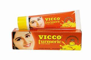 Крем с куркумой и сандаловым маслом &quot;Викко&quot;(Vicco Turmerik skin cream), 30 гр Аюрведический крем Викко с куркумой предотвращает и лечит кожные инфекции , воспаления, пятна , раны и другие кожные заболевания, является омолаживающим средством.