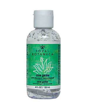 Гель Алоэ с нанокластерами (Aloe gel with NanoClusters) Великолепно смягчает кожу, способствует сохранению влаги в жаркую, холодную и ветреную погоду, уменьшает раздражение, помогает при солнечных ожогах и укусах мелких насекомых, а также может использоваться после бритья в качестве легкого увлажняющего средства.