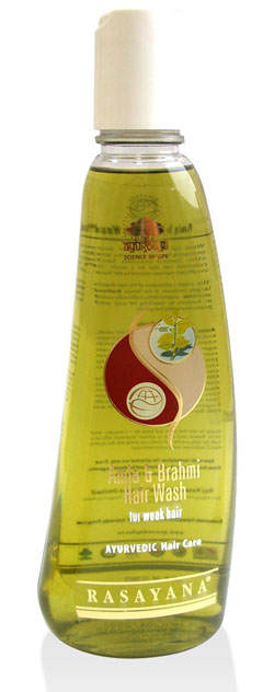 Шампунь Amla &amp; Brahmi (продукция компании Raj Rasayana Herbals (Индия)) Шампунь с амлой и брами для ухода за ослабленными волосами. Шампунь "Амла и Брами" восстанавливает естественную структуру волос, оказывая успокаивающий и освежающий эффект. Компоненты, входящие в состав шампуня, помогают повысить стрессоустойчивость, помогают волосам вновь обрести утраченную силу, шелковистость и упругость.