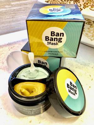 Двухфазная маска для комбинированной кожи Ban Bang mask Двухфазная маска для комбинированной кожи Ban Bang mask служит для одновременной очистки, матирования, подтяжки контуров лица.