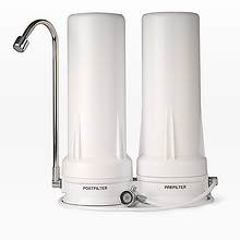 Фильтр «Чистая вода» белый (PureLife Water Purifier White) Фильтр «Чистая вода» предназначен для улучшения характеристик водопроводной воды: удаления хлора, запаха, привкуса, известковых отложений, химикатов, пестицидов, токсичных веществ. Вода становится мягкой, вкусной и полезной.
