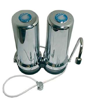 Фильтр «Чистая вода» хромированный (PureLife Water Purifier Chrome) Фильтр «Чистая вода» предназначен для улучшения характеристик водопроводной воды: удаления хлора, запаха, привкуса, известковых отложений, химикатов, пестицидов, токсичных веществ. Вода становится мягкой, вкусной и полезной.